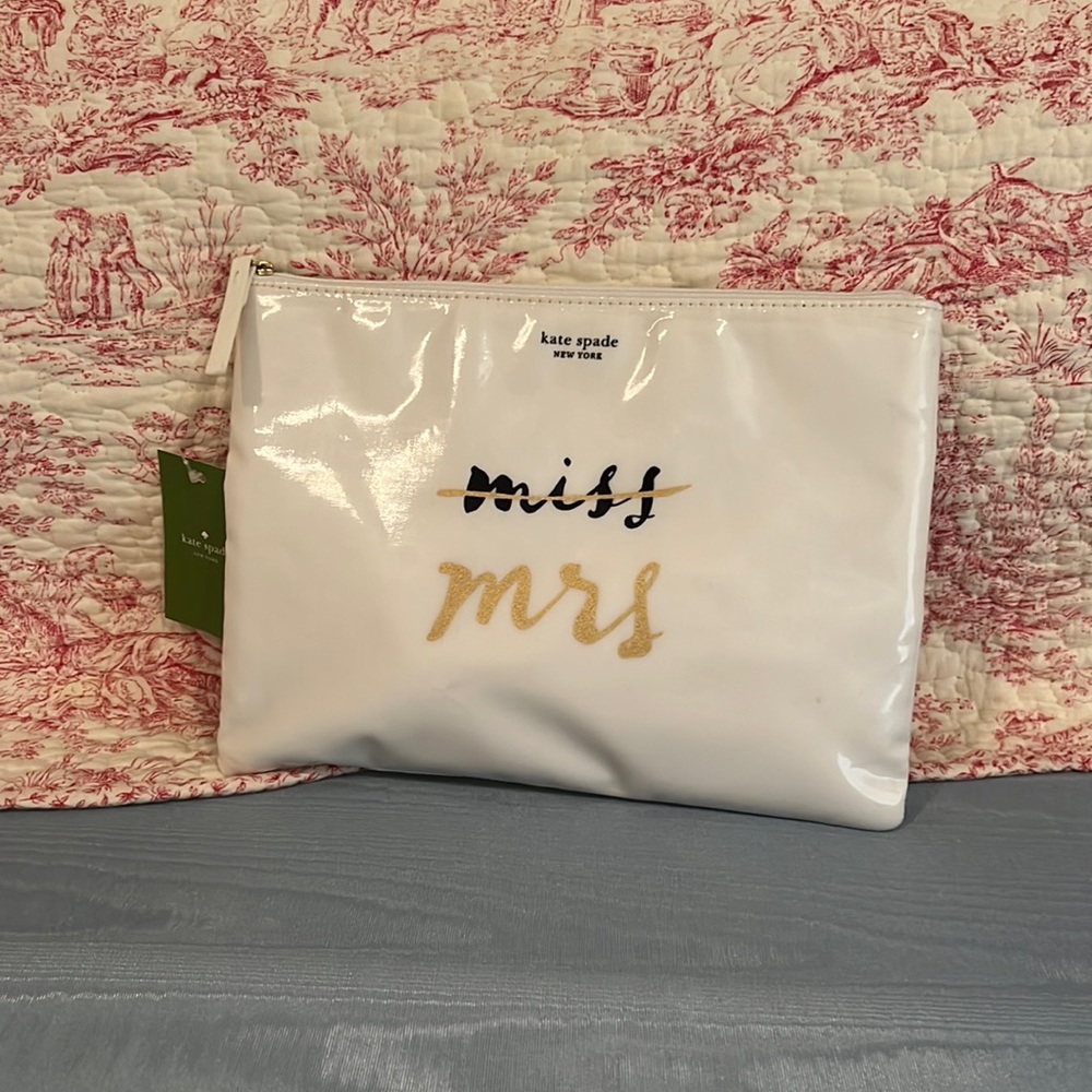 KATE SPADE COSMETICS BAG NEW WITH TAG